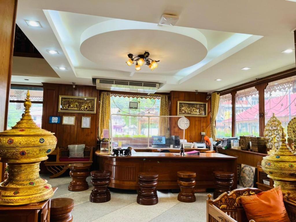 Ngamta Hotel Mae Hong Son Exterior photo