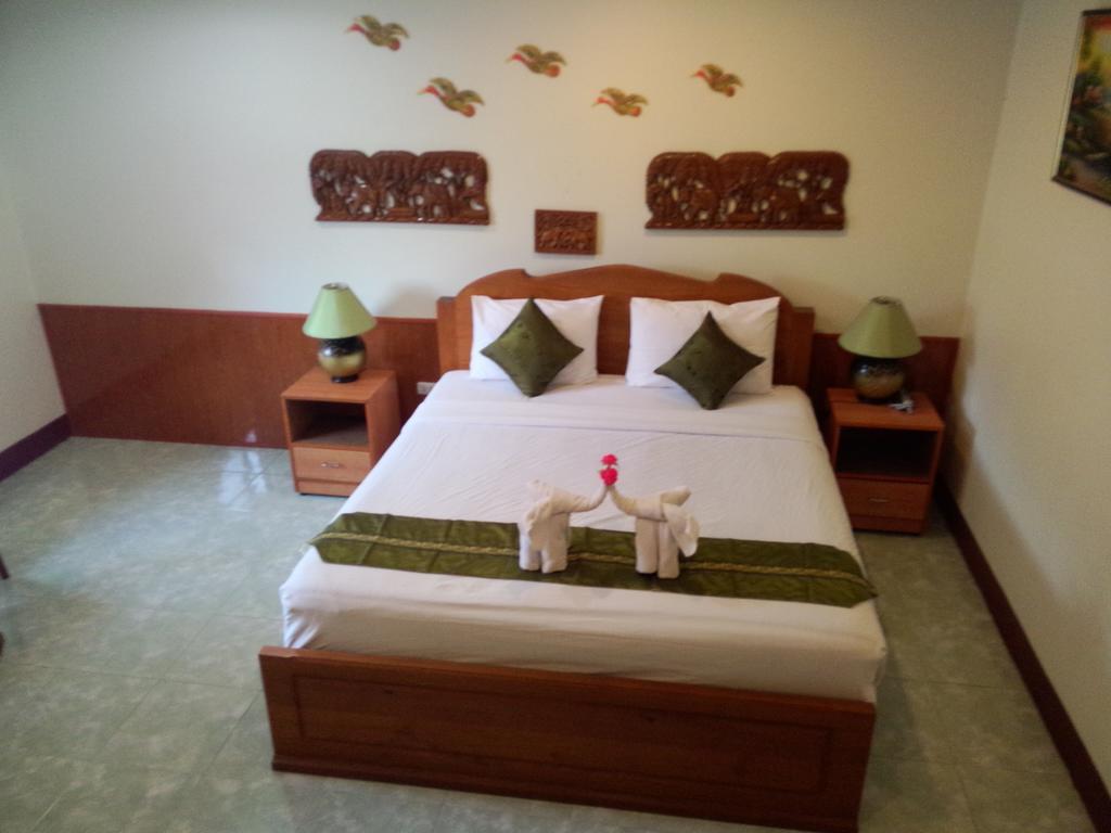 Ngamta Hotel Mae Hong Son Exterior photo